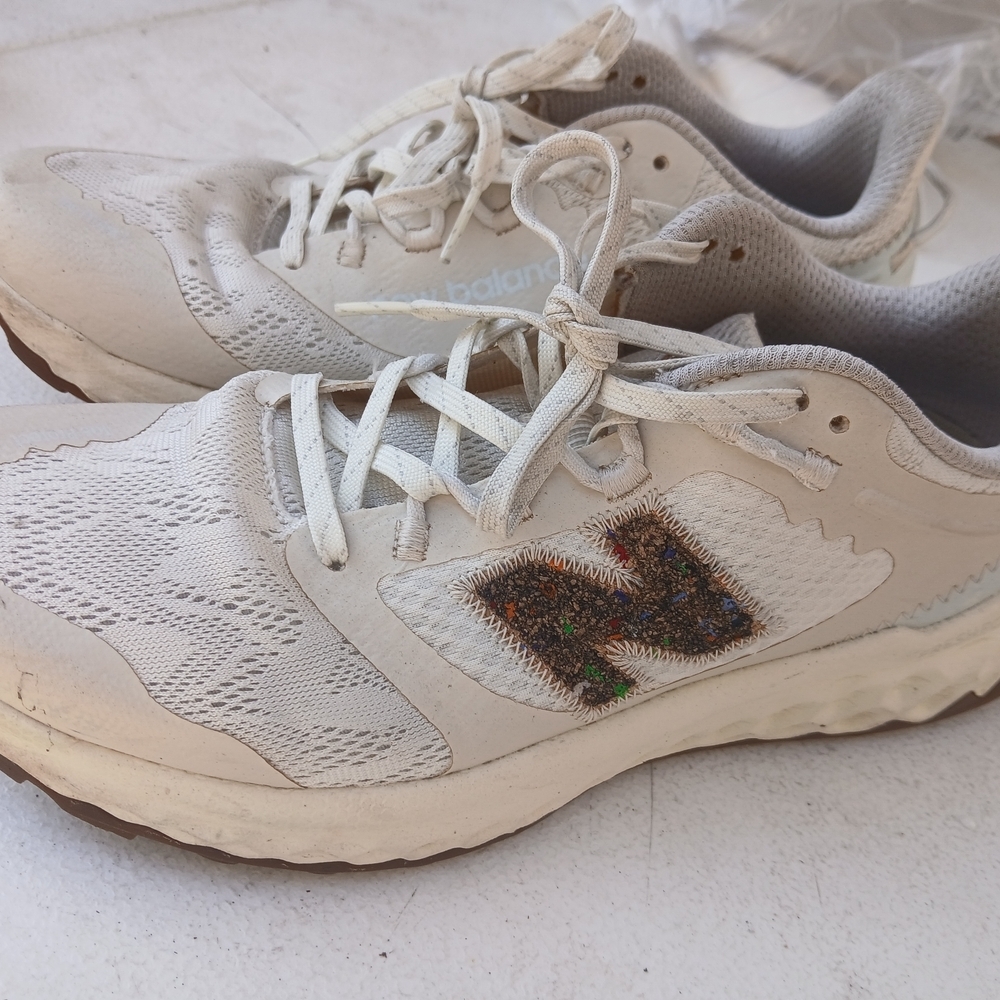 New Balance White Sneakers - Picture 8 of 8